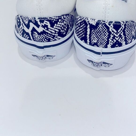 New unisex Vans  with reptile print - Picture 4 of 4